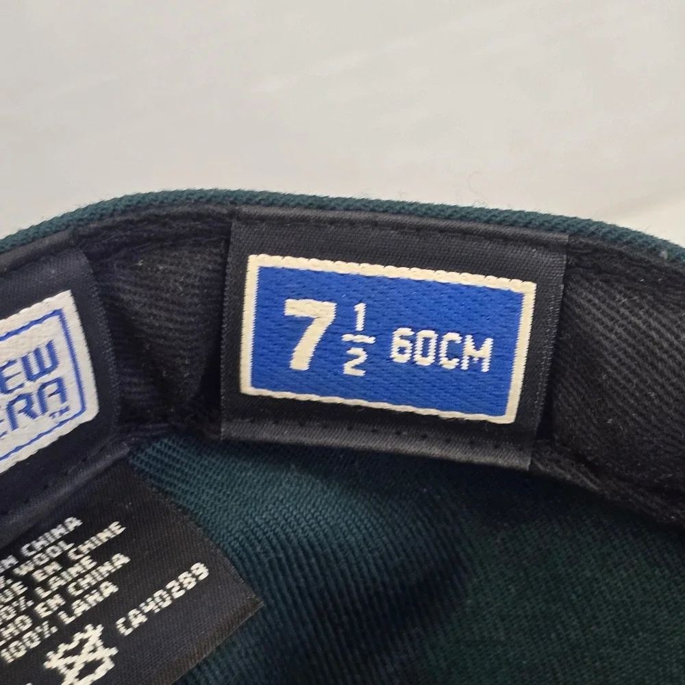New Era Men's 59FIFTY New York Yankees Fitted Hat 7 1/2 Dark Green Wool Cap U7